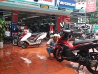 Tuyển 10 Thợ rửa xe, có chỗ ăn, ở tại xưởng Tuyển 10 Thợ rửa xe, có chỗ ăn, ở tại xưởng