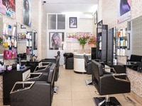 Sang nhượng salon tóc spa mặt phố Hoàng Ngân, Cầu giấy giá cực ưu đãi Sang nhượng salon tóc spa mặt phố Hoàng Ngân, Cầu giấy giá cực ưu đãi