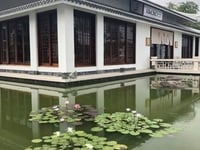 Cho thuê nhà mặt phố Đường Láng 200m2 x 3 tầng, mặt tiền: 8m. Rất Đẹp Cho thuê nhà mặt phố Đường Láng 200m2 x 3 tầng, mặt tiền: 8m. Rất Đẹp