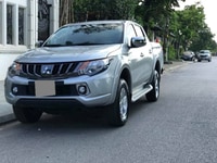 Bán xe Mitsubishi Triton 2018 máy dầu số sàn màu bạc xe đẹp cực kỳ Bán xe Mitsubishi Triton 2018 máy dầu số sàn màu bạc xe đẹp cực kỳ