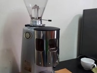 Thanh lý máy xay cafe Mazzer Super Jolly. Thanh lý máy xay cafe Mazzer Super Jolly.