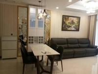 Cho thuê gấp căn hộ Vinhome Central Park 2 phòng full nội thất Cho thuê gấp căn hộ Vinhome Central Park 2 phòng full nội thất