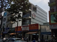 Nhà bán 3 lầu MT vị trí kinh doanh cực đắc địa sát 3 tháng 2, p.10,Q10 Nhà bán 3 lầu MT vị trí kinh doanh cực đắc địa sát 3 tháng 2, p.10,Q10