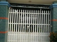 Bán nhà đẹp mới xây gần trường THCS tiến hưng 150m đồng xoài . Bán nhà đẹp mới xây gần trường THCS tiến hưng 150m đồng xoài .