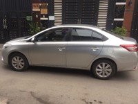 Cần bán Vios 2015 số sàn màu bạc xe mình đi rất kỹ. Cần bán Vios 2015 số sàn màu bạc xe mình đi rất kỹ.