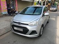 Shop kẹt tiền hàng bán Hyundai I10 số sàn màu bạc 2017 rất mới Shop kẹt tiền hàng bán Hyundai I10 số sàn màu bạc 2017 rất mới