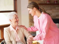 Thuê người giúp việc nhà chăm người già Thuê người giúp việc nhà chăm người già