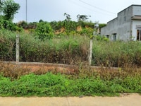Đất thổ cư trung tâm thị trấn Nam Ban cách đường 725 150m. Đất thổ cư trung tâm thị trấn Nam Ban cách đường 725 150m.