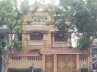 Bán biệt thự 138-140 Vành Đai Trong, DT 300m2, 3 tấm. Giá 45 tỷ Bán biệt thự 138-140 Vành Đai Trong, DT 300m2, 3 tấm. Giá 45 tỷ