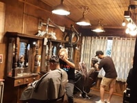 Salon minh cần tuyển thợ phụ làm tóc nam nữ Salon minh cần tuyển thợ phụ làm tóc nam nữ