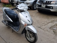 Cần bán xe chiếc Honda Lead nguyên bản 100% từ mới Cần bán xe chiếc Honda Lead nguyên bản 100% từ mới