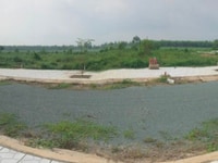 Cần bán dất nền khu dân cư Ngân Long, SHR, giá 837trieu Cần bán dất nền khu dân cư Ngân Long, SHR, giá 837trieu