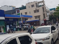 Cho thuê nhà nguyên căn MT Hai BÀ Trưng Bến Nghé Quận 1.DT: 4.5x28m.Gi Cho thuê nhà nguyên căn MT Hai BÀ Trưng Bến Nghé Quận 1.DT: 4.5x28m.Gi
