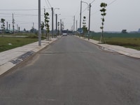 Cần tiền bán gấp 2 lô đất mặt tiền đường Đoàn Nguyên Tuấn, Qui Đức Cần tiền bán gấp 2 lô đất mặt tiền đường Đoàn Nguyên Tuấn, Qui Đức