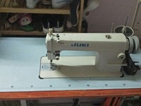 Thanh lý máy may juki 1 kim,mới 99% giá chỉ 2,5 triệu Thanh lý máy may juki 1 kim,mới 99% giá chỉ 2,5 triệu