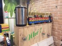 Sang Quán Cafe Trà Sữa Mặt Tiền 245 Lạc Long Quân P3 Quận 11 Sang Quán Cafe Trà Sữa Mặt Tiền 245 Lạc Long Quân P3 Quận 11