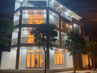 Bán biệt thự đẹp lung linh góc 2 mặt tiền Phú Thuận, Q7, 6,5x20m Bán biệt thự đẹp lung linh góc 2 mặt tiền Phú Thuận, Q7, 6,5x20m