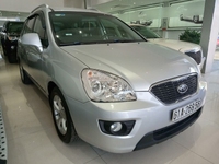 Xe Kia Carens 2016 7 chỗ số sàn màu bạc xe đẹp giá 410 triệu Xe Kia Carens 2016 7 chỗ số sàn màu bạc xe đẹp giá 410 triệu