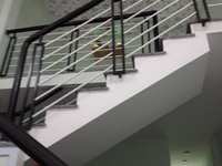 Cho thuê nhà gác lững đúc, 2 phòng ngủ, nhà mới cạnh DH Bách Khoa Cho thuê nhà gác lững đúc, 2 phòng ngủ, nhà mới cạnh DH Bách Khoa