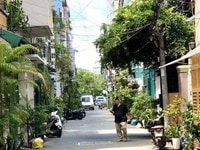 Nhà hẻm nhựa 8m CMT8, P5, TB. 3,8m x 16m trệt 2 lầu. 8,5 tỷ TL Nhà hẻm nhựa 8m CMT8, P5, TB. 3,8m x 16m trệt 2 lầu. 8,5 tỷ TL