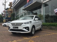 Suzuki Ertiga giá tốt khuyến mại khủng Suzuki Ertiga giá tốt khuyến mại khủng