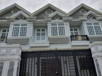 Nhà nằm sau chợ Bình Chánh thuộc nhà phố liền kề Nhà nằm sau chợ Bình Chánh thuộc nhà phố liền kề
