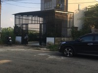 A Hoàng cần bán căn nhà phố 1 trệt 1 lầu.dt:150m2(6x25) tc,srcc A Hoàng cần bán căn nhà phố 1 trệt 1 lầu.dt:150m2(6x25) tc,srcc