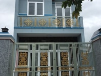 Bán nhà 1 trệt 1 lầu sau lưng chợ Bình Chánh sổ hồng đầy đủ Bán nhà 1 trệt 1 lầu sau lưng chợ Bình Chánh sổ hồng đầy đủ