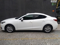 Gia đình cần bán xe mazda 3, 2018, số tự động, màu trắng Gia đình cần bán xe mazda 3, 2018, số tự động, màu trắng