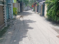 Nhà hẽm xe hơi thông, 42m2, ngang 4,5m. 4 tầng Nhà hẽm xe hơi thông, 42m2, ngang 4,5m. 4 tầng