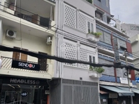 Cho thuê nhà Trần Hưng Đạo, Quận 1.DT 4x17m Cho thuê nhà Trần Hưng Đạo, Quận 1.DT 4x17m
