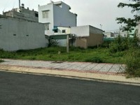 Đi định cư ở cùng con cái nên bán lô đất 360m2 mặt tiền đường nhựa 16m Đi định cư ở cùng con cái nên bán lô đất 360m2 mặt tiền đường nhựa 16m