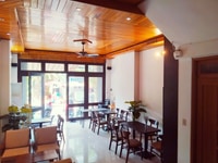 Cho thuê 5 studio + 1 quán cà phê giá cực rẻ tại khu sầm uất du lịch Cho thuê 5 studio + 1 quán cà phê giá cực rẻ tại khu sầm uất du lịch