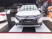 Chỉ cần 300tr khách yêu có thể rinh ngay em outlander này về nhà,nhập Chỉ cần 300tr khách yêu có thể rinh ngay em outlander này về nhà,nhập