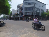 Cho Thuê Mặt Bằng Hoặc Nguyên Căn Đường Nguyễn Văn Quá Cho Thuê Mặt Bằng Hoặc Nguyên Căn Đường Nguyễn Văn Quá