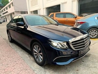 Bán xe Mercedes E200 2019, màu xanh Cavansite chạy lướt giá rẻ Bán xe Mercedes E200 2019, màu xanh Cavansite chạy lướt giá rẻ