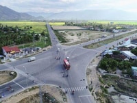 180m2 Đất thổ cư gần đường Nha Trang-Đà Lạt, Giá chỉ 3.2tr/m2 180m2 Đất thổ cư gần đường Nha Trang-Đà Lạt, Giá chỉ 3.2tr/m2