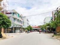 Cần Bán Gấp Lô Góc 2 Mặt Tiền Đối Diện Siêu Thị, trường học. 150m2 Cần Bán Gấp Lô Góc 2 Mặt Tiền Đối Diện Siêu Thị, trường học. 150m2