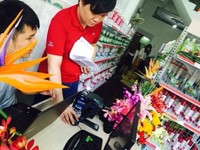 Trực tiếp tuyển nam nữ làm giờ hành chính Trực tiếp tuyển nam nữ làm giờ hành chính