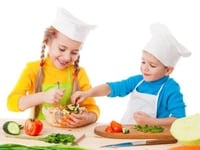 Em tên hạnh cần tìm 1 nữ giúp việc chăm sóc bé 2 tuổi nhà em ăn ở lại Em tên hạnh cần tìm 1 nữ giúp việc chăm sóc bé 2 tuổi nhà em ăn ở lại
