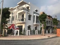 Tặng ngay 1 cây vàng PNJ khi mua nhà phố Vivapark Tặng ngay 1 cây vàng PNJ khi mua nhà phố Vivapark