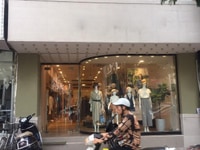 Cho thuê nhà MP Hàng Bông, 100m2 x 2 tầng, mt6m, giá:130tr. Cho thuê nhà MP Hàng Bông, 100m2 x 2 tầng, mt6m, giá:130tr.