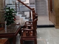 Nhà Siêu đẹp 4PN ngay trung tâm Phát triển, thiết kế 1 trệt 1 lầu Nhà Siêu đẹp 4PN ngay trung tâm Phát triển, thiết kế 1 trệt 1 lầu