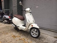 gv bán xe piaggio vespa 2019, mới 100% gv bán xe piaggio vespa 2019, mới 100%