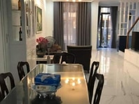 Cách chợ Bình Chánh 5 phút đi xe theo trục đường Đinh Đức Thiện. Cách chợ Bình Chánh 5 phút đi xe theo trục đường Đinh Đức Thiện.
