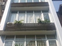 Cho thuê nhà mặt phố Tây Hồ* dt 100m2* 6 tầng* Giá 65tr Cho thuê nhà mặt phố Tây Hồ* dt 100m2* 6 tầng* Giá 65tr