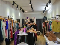 Sang Shop 376 Bà Hạt. P. 9, Q. 10 Sang Shop 376 Bà Hạt. P. 9, Q. 10