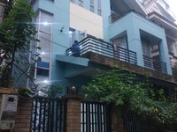 Bán gấp Biệt thự vườn giáp Hồ Tây, 160m2, 3 tầng, giá 25 tỷ Bán gấp Biệt thự vườn giáp Hồ Tây, 160m2, 3 tầng, giá 25 tỷ