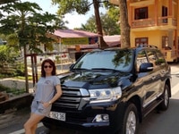 Bán xe Land Cruiser 4.6 V8, đời 2016, màu đen quý phái, xe rất đẹp Bán xe Land Cruiser 4.6 V8, đời 2016, màu đen quý phái, xe rất đẹp