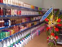 Cửa hàng mới khai trương, cần gấp nhân viên bán hàng. Cửa hàng mới khai trương, cần gấp nhân viên bán hàng.